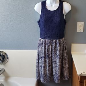 📌Navy A-line dress